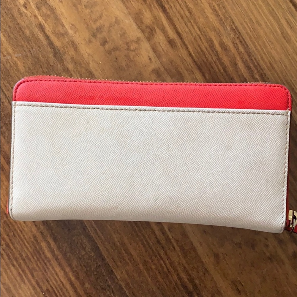 Kate Spade Wallet - Picture 4 of 4